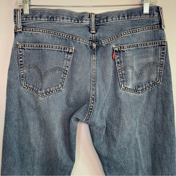 Levi's Mens Straight Fit 505 Jeans 100% Cotton Workwear Sz 36x32 Med Wash Blue - Picture 10 of 12